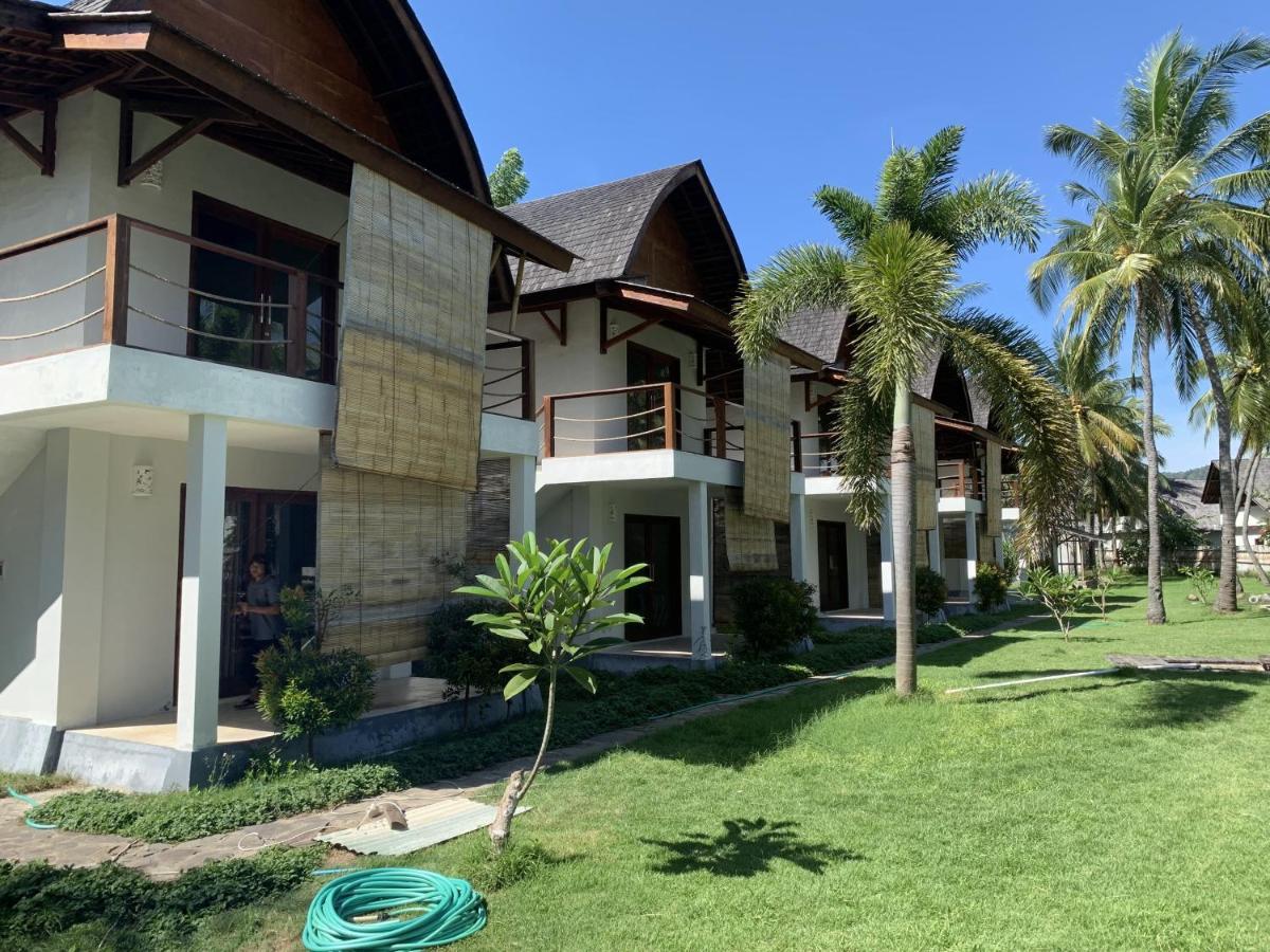 The Club Villas Lombok Sekotong Extérieur photo