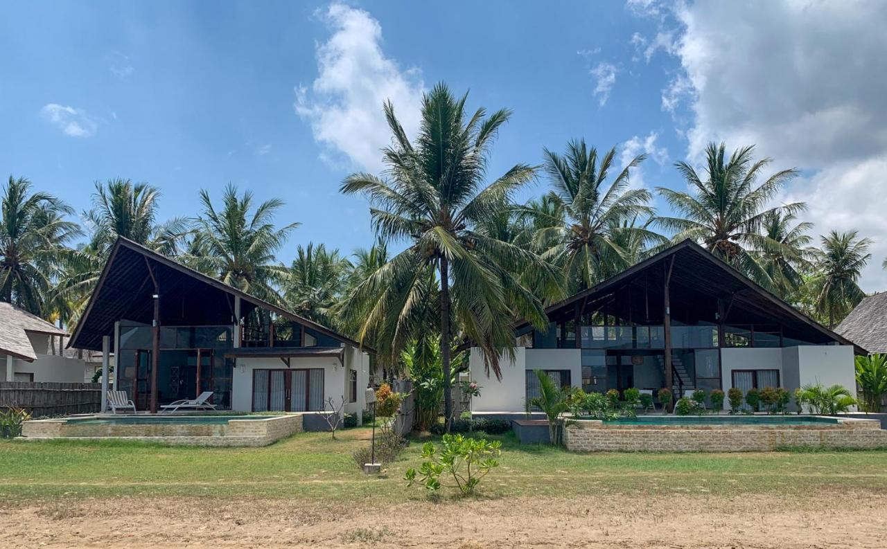 The Club Villas Lombok Sekotong Extérieur photo