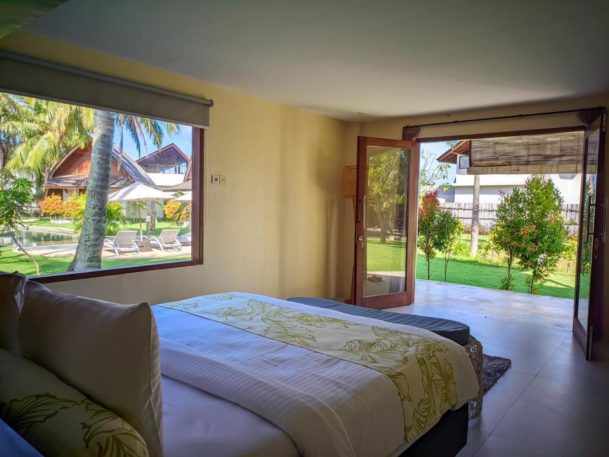 The Club Villas Lombok Sekotong Extérieur photo