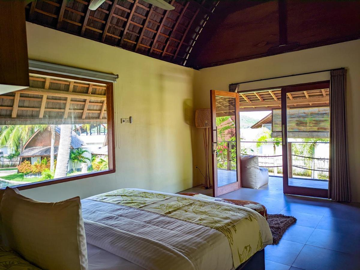 The Club Villas Lombok Sekotong Extérieur photo
