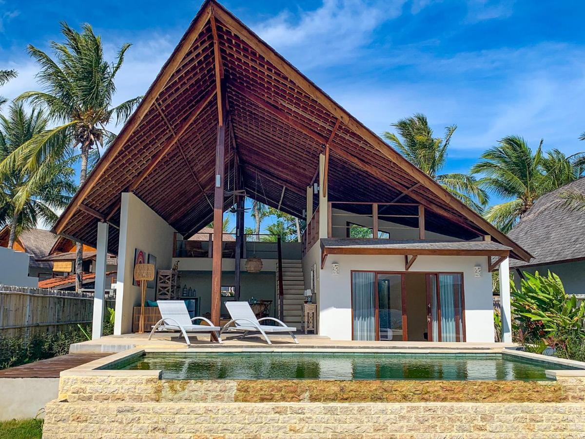 The Club Villas Lombok Sekotong Extérieur photo
