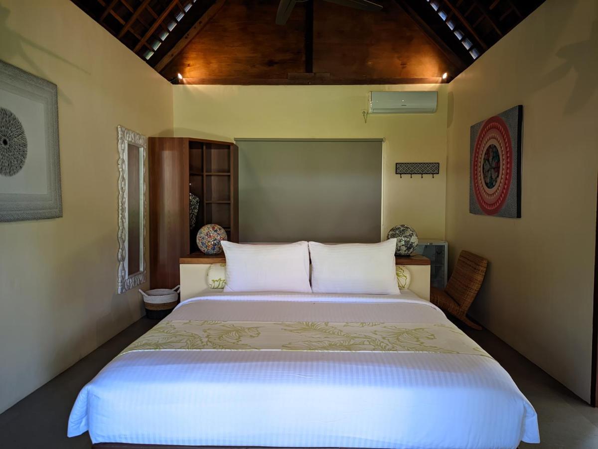 The Club Villas Lombok Sekotong Extérieur photo