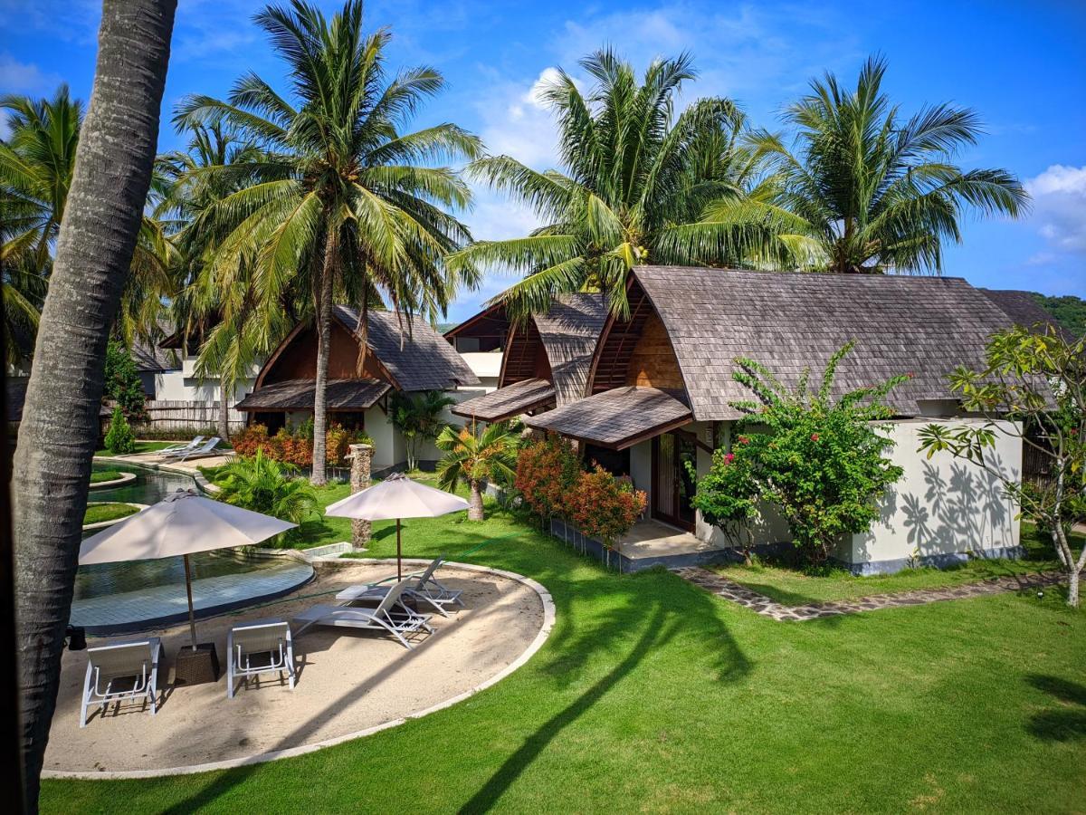 The Club Villas Lombok Sekotong Extérieur photo